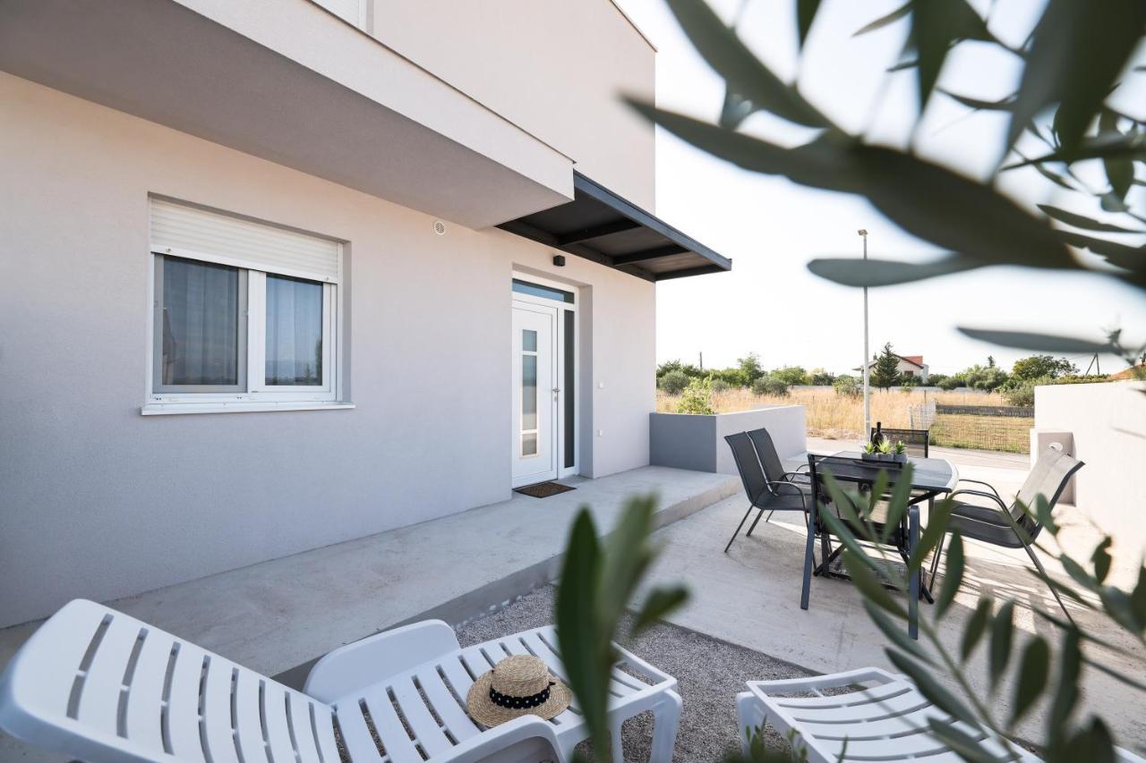 Duo Soles - Apartments With Private Parking Near Zadar Murvica  Exterior photo