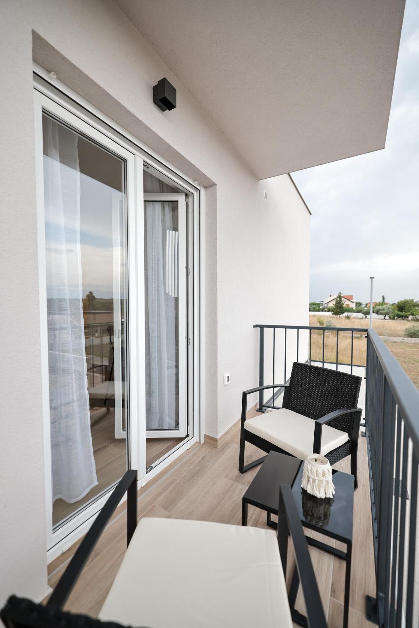 Duo Soles - Apartments With Private Parking Near Zadar Murvica  Exterior photo