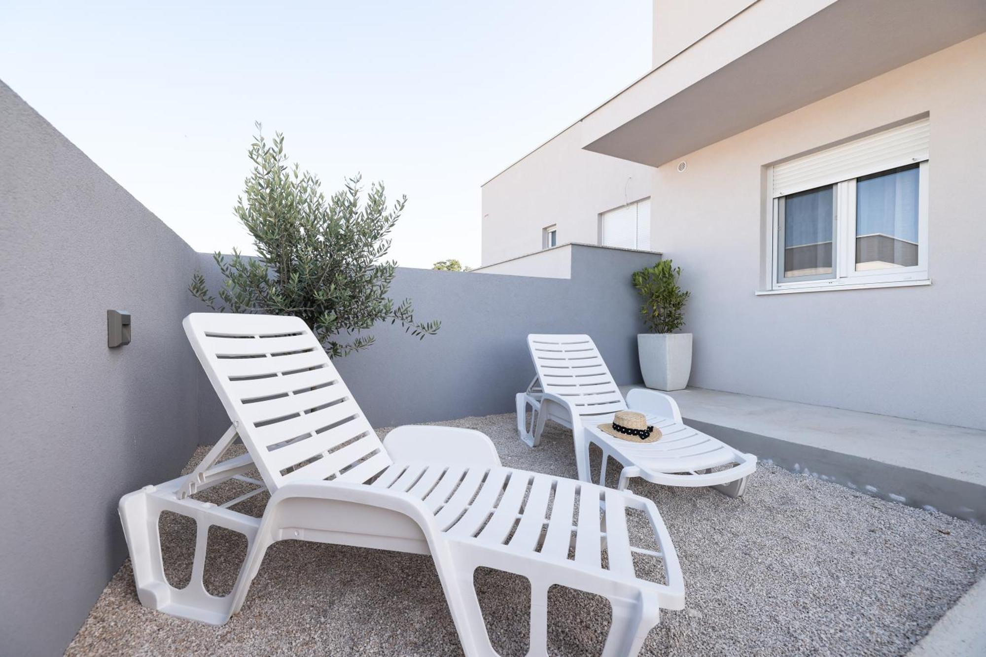 Duo Soles - Apartments With Private Parking Near Zadar Murvica  Exterior photo